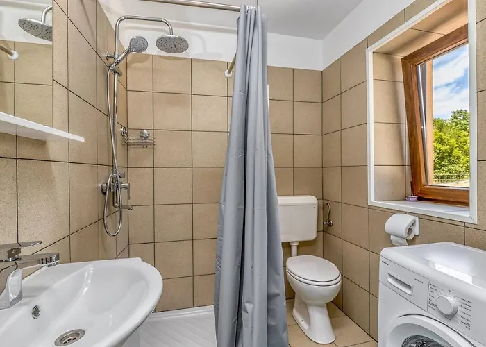 House Karbonaca With Private Pool Juršići